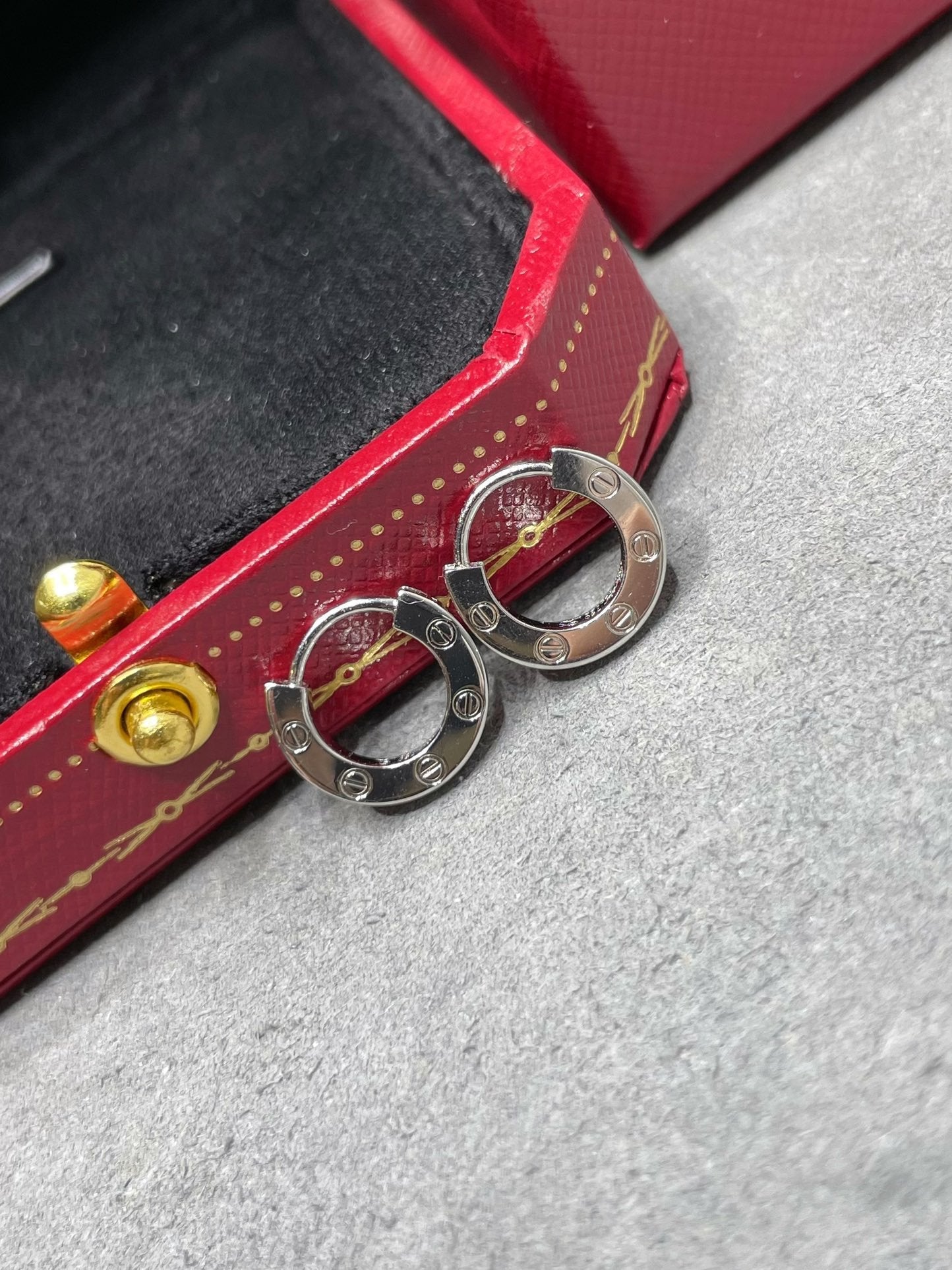 [Eterna Jewels]LOVE MINI EARRINGS