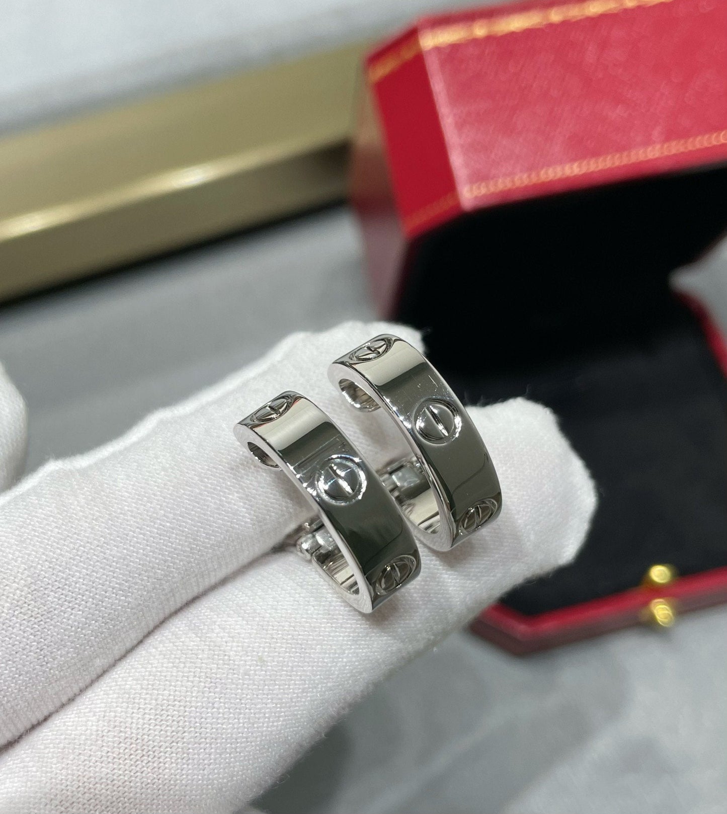 [Eterna Jewels]LOVE 5.5MM EARRINGS