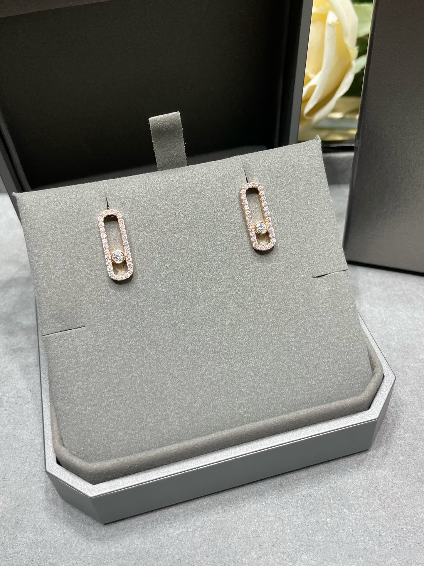 [Eterna Jewels]MOVE UNO STUD DIAMOND PAVED EARRINGS