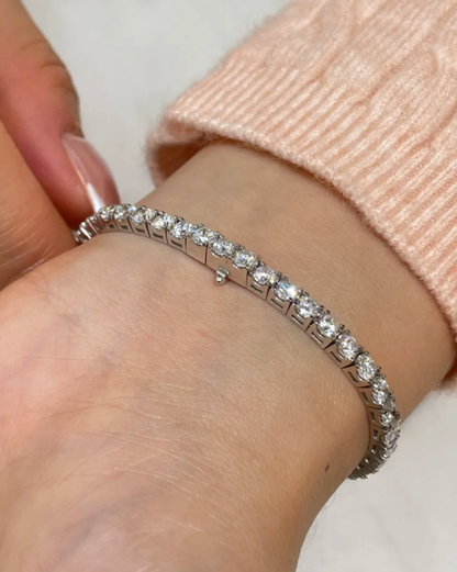[Eterna Jewels]  CLASSIC BASEBALL BRACELAT, 52 DIAMOND